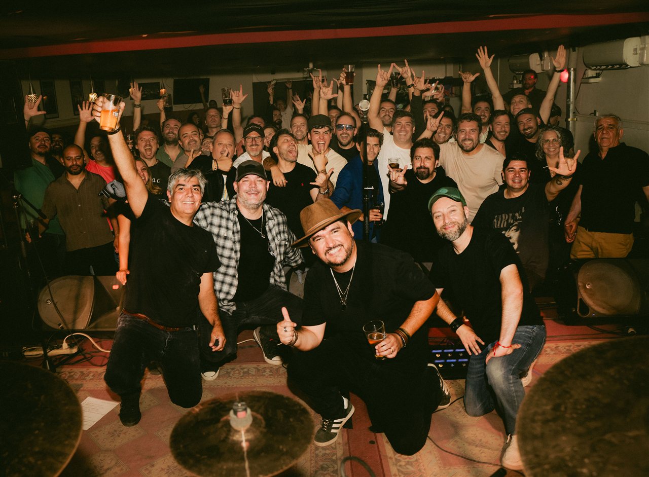 Rey Fango en vivo con público